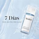 Press & Clear™ tónico exfoliante de 2% ácido salicílico (BHA ) adaptado a tu rutina de viaje
