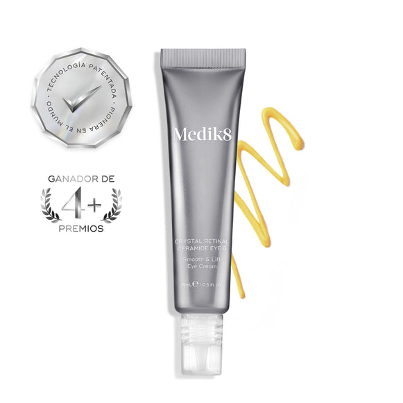 Tubo plateado de Medik8 Crystal Retinal Ceramide Eye con muestra y texto "4+ premios".