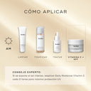 Aplicar la crema Daily Radiance Vitamin C trar limpiar y tonificar la piel. Si usas suero aplicar después del suero.